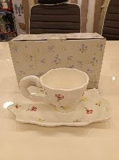 طقم فنجان بالطبق بورسلين