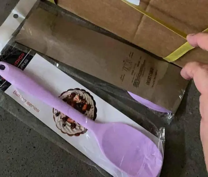 معلقه سيلكون