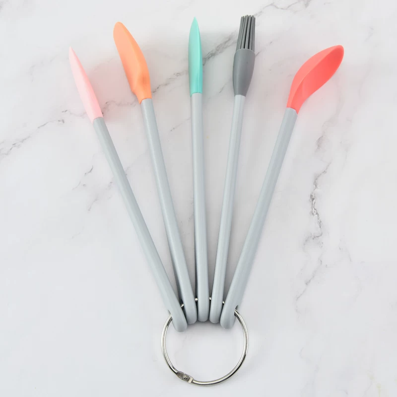 مجموعة مطبخ بيد بلاستيك 5 قطع